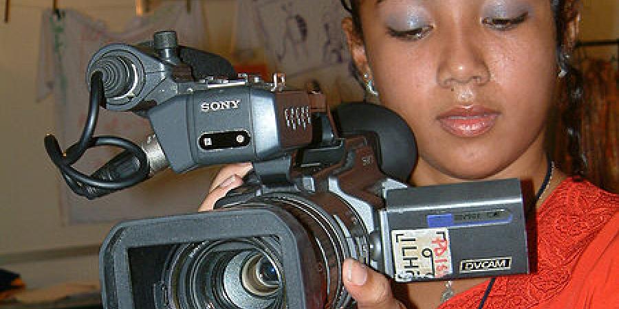 AMITIE CODE youth contest